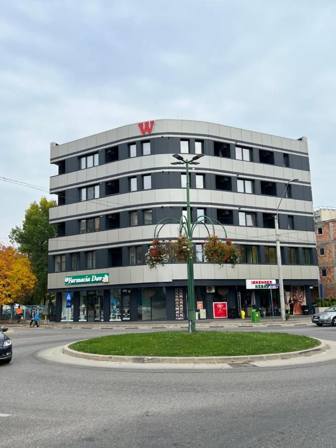 Ella Wings Apartahotel Drobeta Turnu Severin Exterior photo